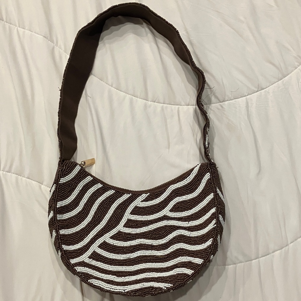 Beaded Brown And White Wavy Pattern Shoulder Bag - image 3